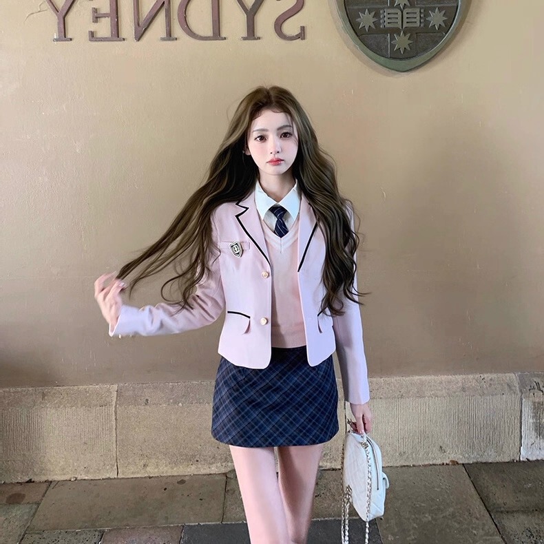 College Style Outfit Jk Uniform Sweet and Spicy Girl Slimming Blazer Vest Shirt Plaid Pleated Skirt Suit for Women