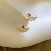 Fan earrings 2021 New Tide Cold wind high grade sense earrings niche fashion irregular temperament earrings