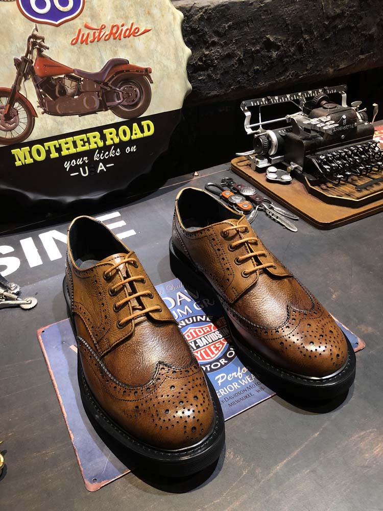 Châu Âu và Vương quốc Anh Kinh doanh da retro Anh Bullock thấp để giúp mang giày derby giản dị mùa hè nam - Giày thấp giày sneaker chính hãng
