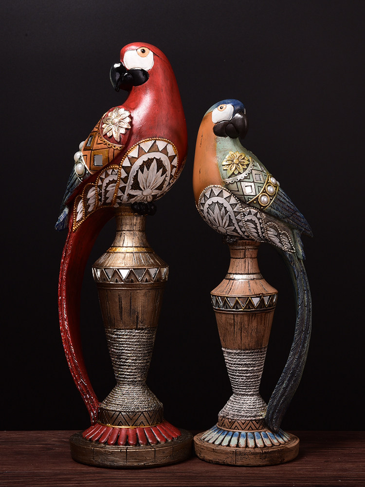 European living room wine cabinet entrance Creative light luxury American retro TV cabinet Home high-end art decoration ornaments