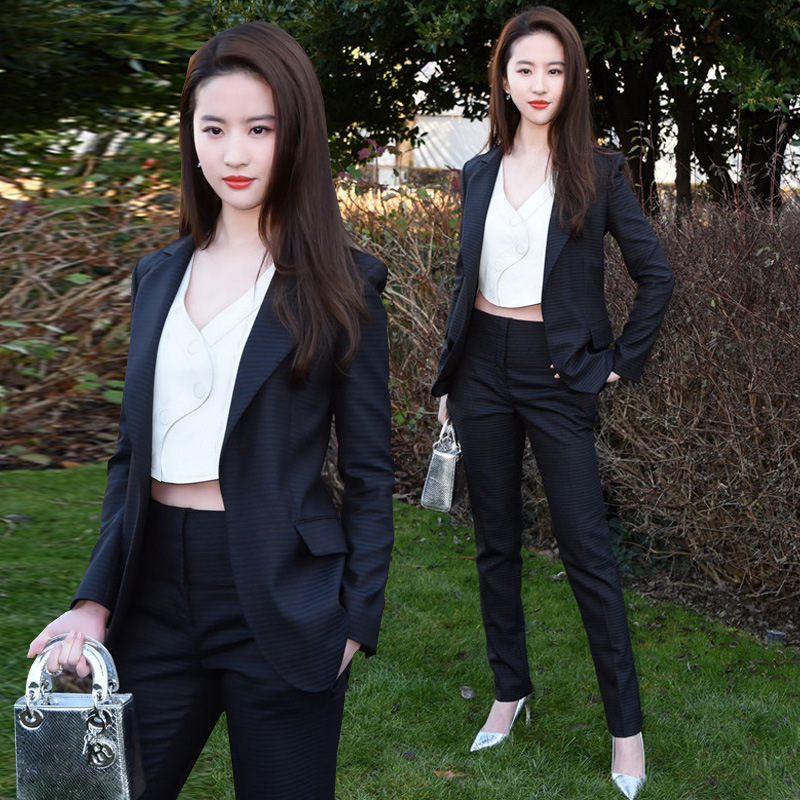 Tailleur femme E BEAUTE - Ref 3244980 Image 1