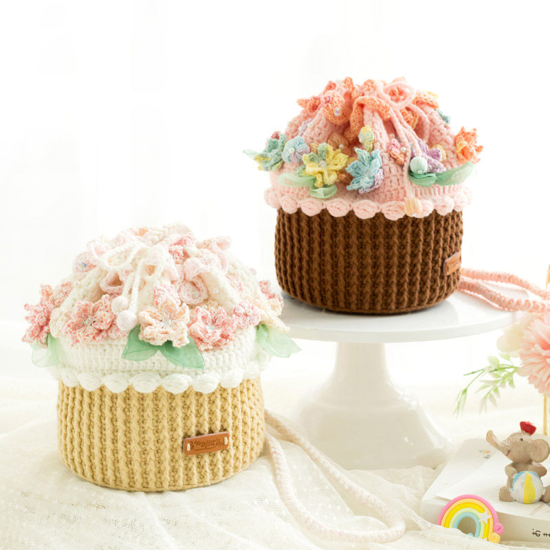 New mommy hand-made flower diffuse cake bag handmade diy bag Knitting crochet tutorial Wool group material package discussion