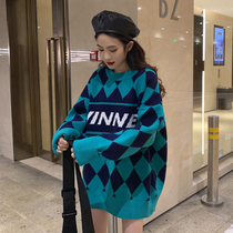 Autumn and winter Korean version of Joker retro Port wind loose thick Foreign style pullover round neck wear color lazy sweater female tide