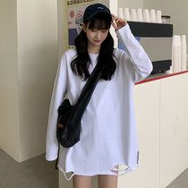 Autumn Korean version of Harajuku wind bf Net red ins loose white round neck long hole long long sleeve T-shirt coat women tide