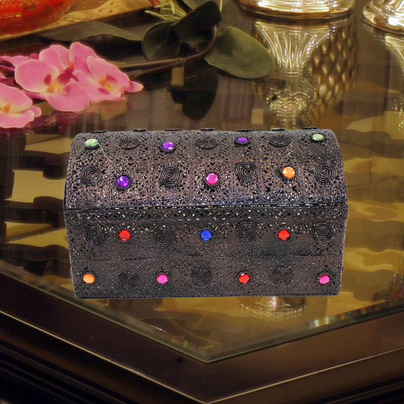 Traditional vintage European court wrought iron handmade storage box Jewelry box Decorative box Treasure box Cosmetic box