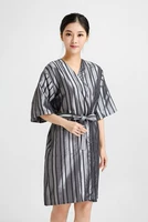 Серое платье