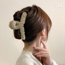 Korea oversized lamb hair plush clip female autumn and winter back head hair accessories hairpin temperament shark clip