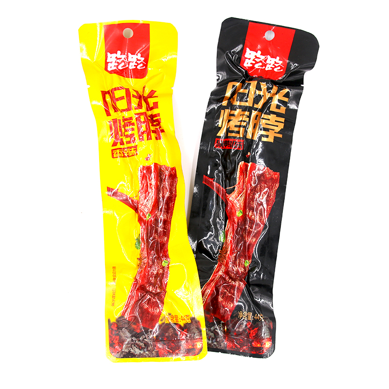 解馋宿舍新宠：30根整根黑鸭烤脖的独特风味