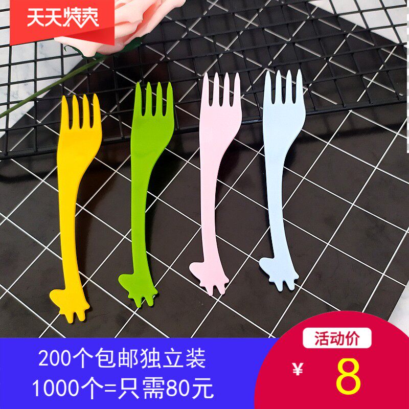 Fruit fork disposable plastic sign creative cartoon giraffe fork children deer cake fork