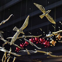 Air pendant Resin electroplated seagull ornament Hotel club mall ceiling hanging creative flying bird