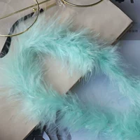 Светло -зеленая, светло -голубая шерстяная полоса таблетки