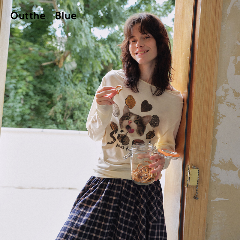 Outthe Blue坐以待币” New Lyocell Loose Casual Cat Print Pleated Long-Sleeve T-Shirt for Women Outthe Blue坐以待币” New Lyocell Loose Casual Cat Print Pleated Long-Sleeve T-Shirt for Women