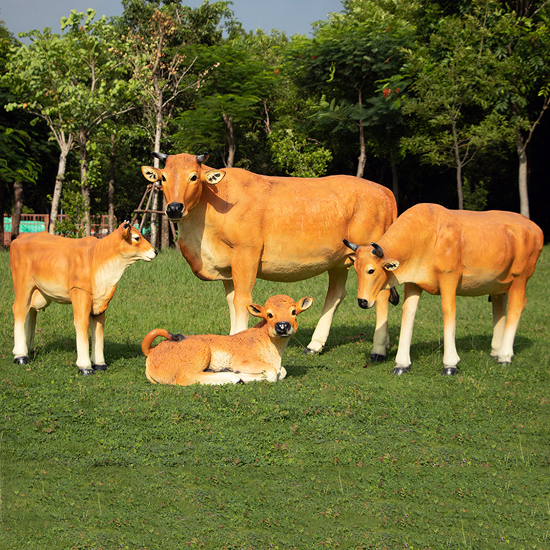 Outdoor garden landscape sketch yellow cattle floor decoration simulation large animal model glass fiber reinforced plastic sculpture decoration
