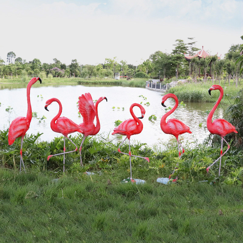 Outdoor courtyard large flamingos wedding celebration engagement decoration lawn glass steel simulation animal sculpture