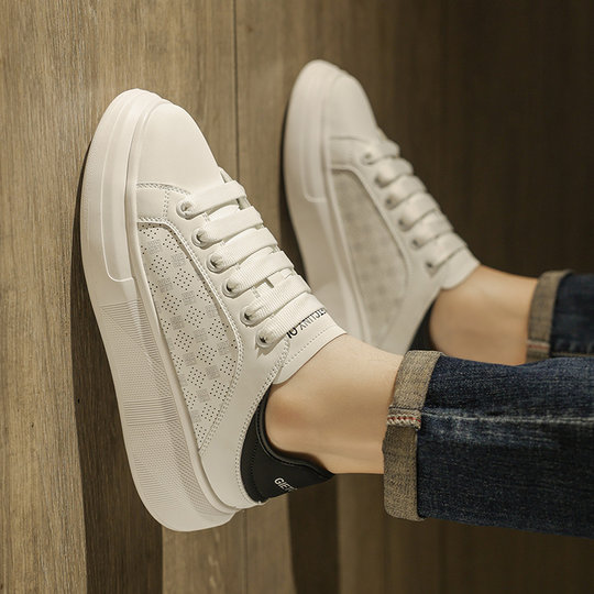 Men's shoes 2026 new spring fashion brand high-end versatile casual McQueen white shoes increased sports thick sole sneakers