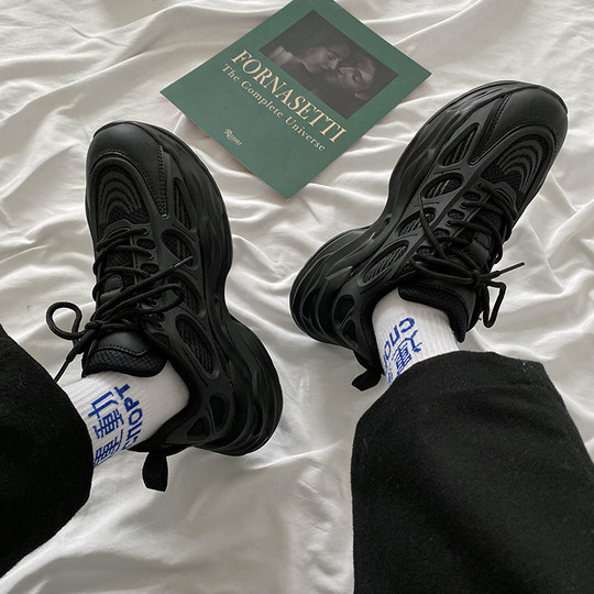 Men's shoes 2026 new spring trendy brand high-end sports black casual men's popular thick-soled heightening dad shoes