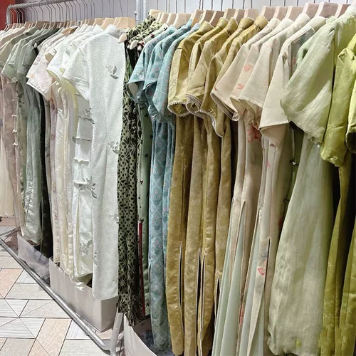 Off-code оформление, сладкое и крутое, в стиле Китайской Республики, в литературном ретро-китайском стиле, с пряжкой, большой размер, улучшенная версия, повседневное платье Cheongsam для женщин