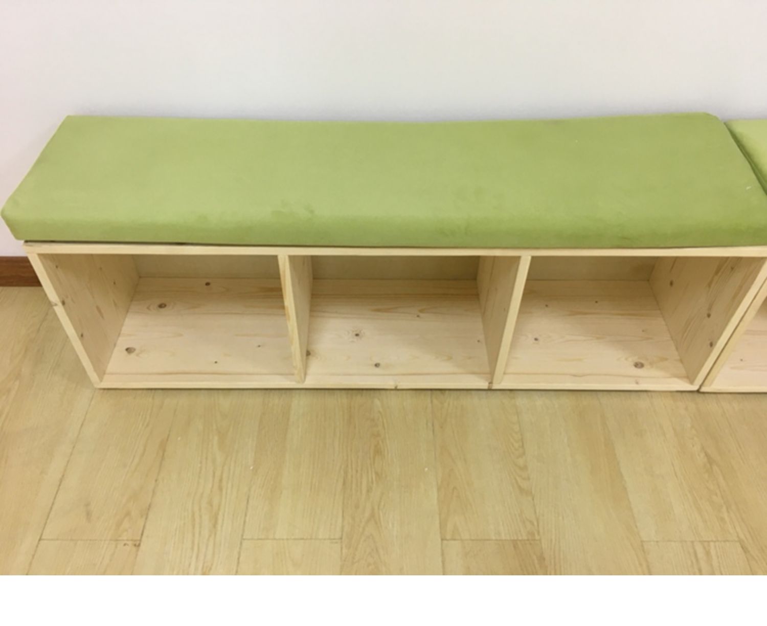 gỗ rắn Tủ cửa sổ custom-made và tủ phòng khiêu vũ thay đổi đôi giày của mình có thể mất yoga ngồi tủ cửa sổ gỗ custom-made và tủ khóa Đài Loan - Buồng tủ 4 cánh