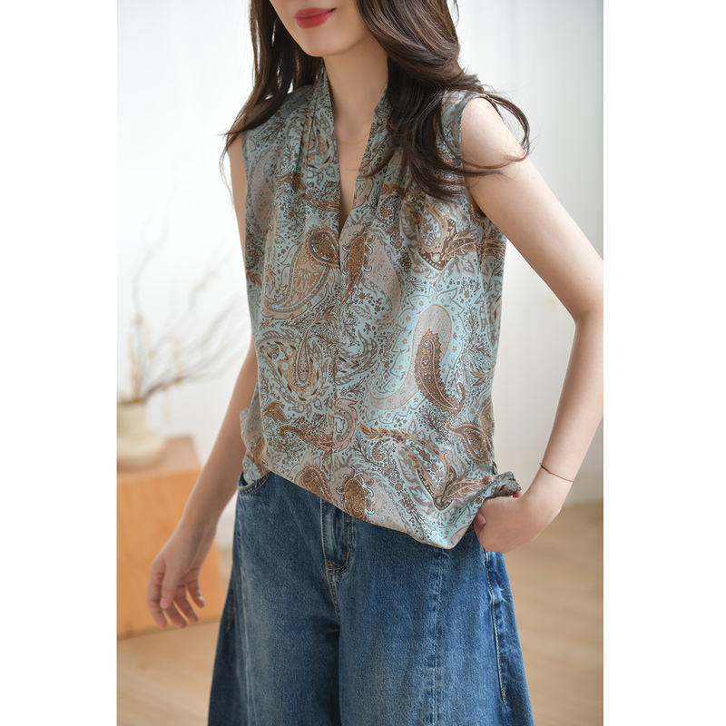 Gesgoo Retro Paisley Pattern Silk Top Sleeveless Vest Women's Summer Work Clothing Slim V-Neck Shirt Gesgoo Retro Paisley Pattern Silk Top Sleeveless Vest Women's Summer Work Clothing Slim V-Neck Shirt