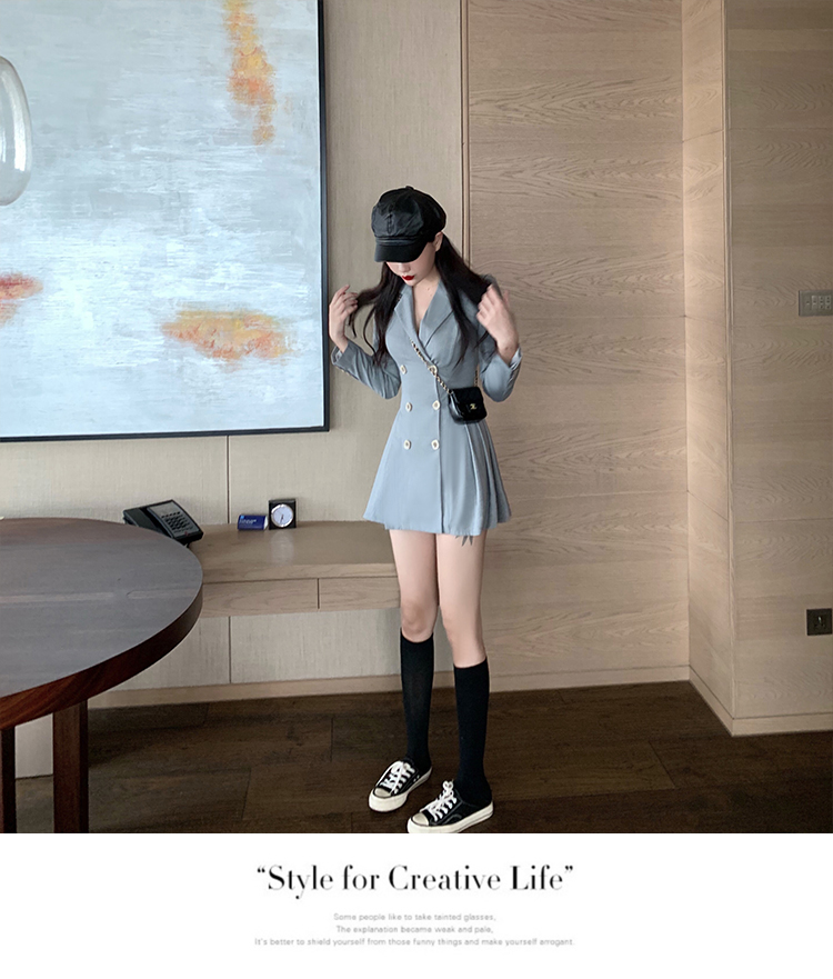 VK旗艦店 韓系小西裝百褶收腰顯瘦雙排釦長袖洋裝