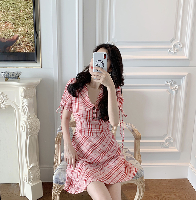 VK旗艦店 韓系娃娃領高腰袖子扎帶顯瘦格紋短袖洋裝