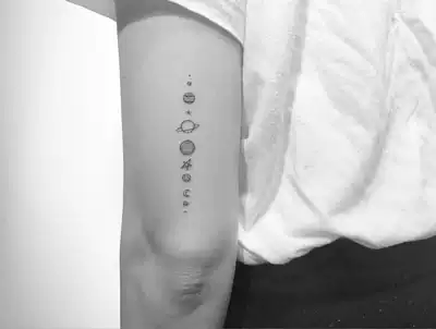 Su orange moon tattoo stickers waterproof men and women sweat-proof simple harbor style black and white simulation lines fresh arm stickers