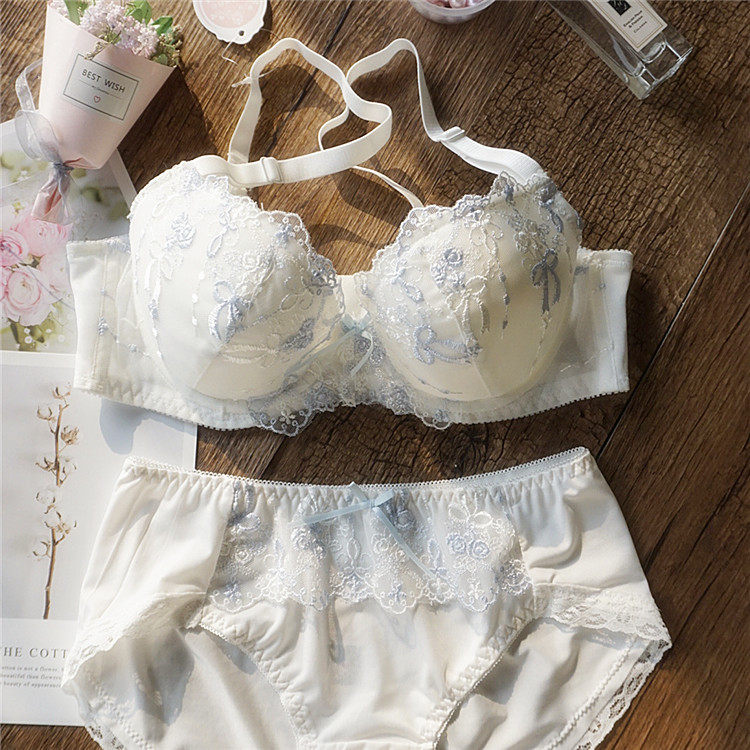  Comfort Thin Cup Sweet butterfly Large size Size Underwear Large Steel Entrusted Cups Maiden to Gather Bra Suit