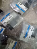  Spot sales VFS3210-4DZ VFS3210-5DZ VT315-024D VFR2200-5FZ