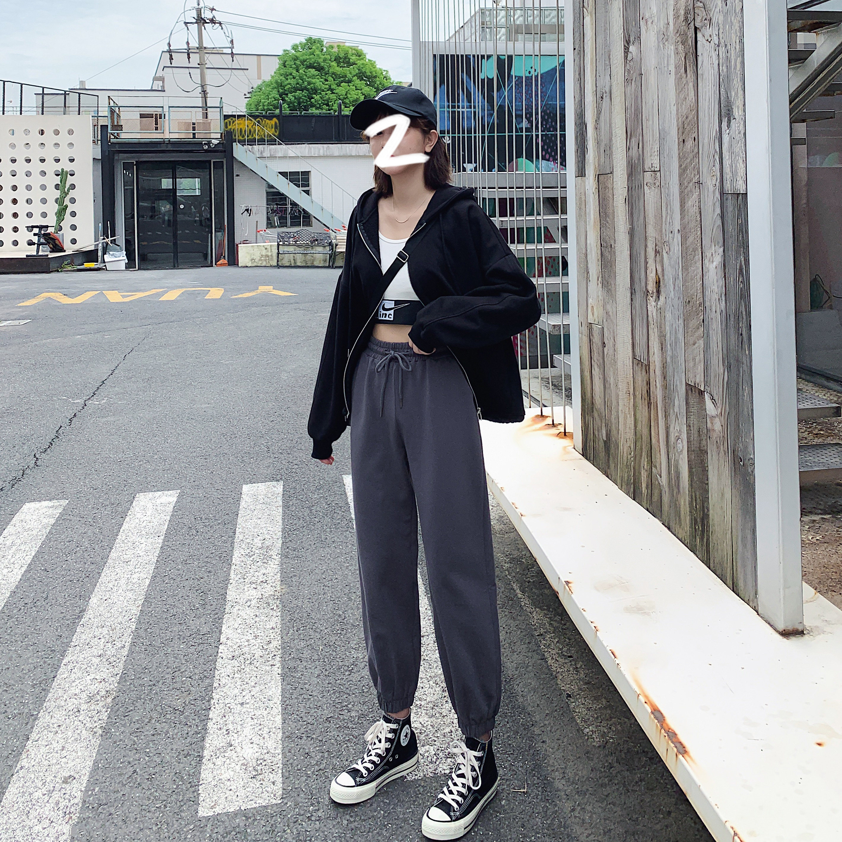 Black sweatpants women's loose bundles are thin all-match spring and autumn 2021 new casual lantern pants ins tide