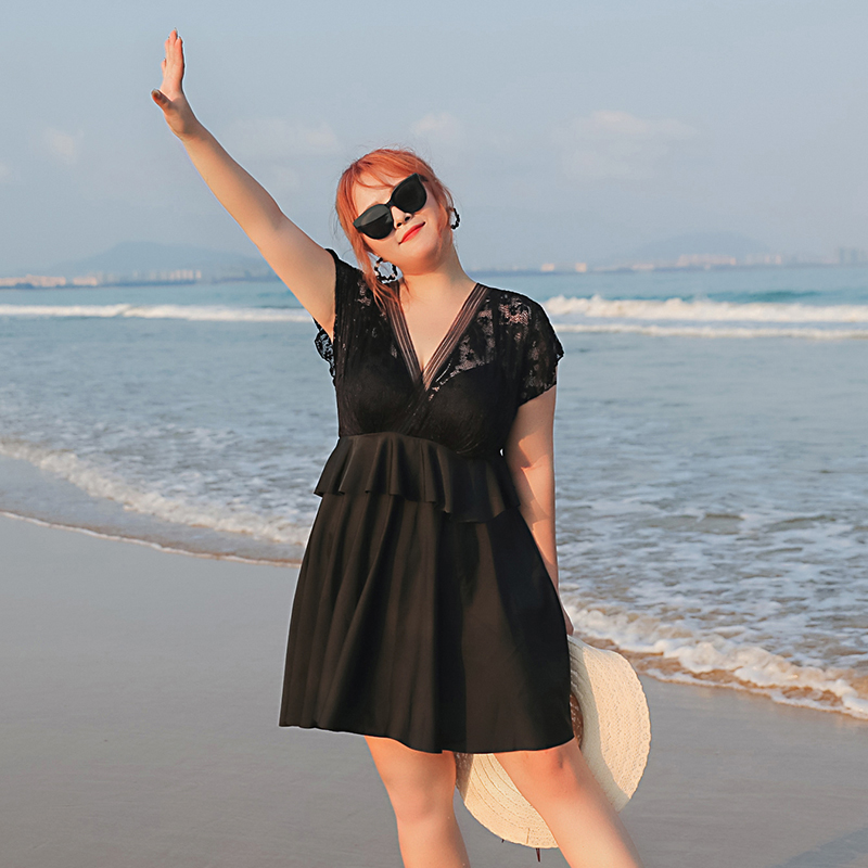 Extreme size weight large number swimsuit female fat mm300 pounds of thin steel buckle skirt type hot spring seaside summer