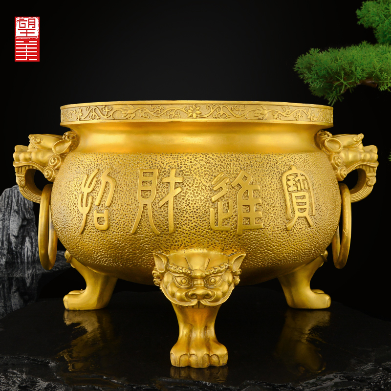 Bronze Incense Stove Brass Home room dedicated to temples for the Buddha and for the Lord of the Gods Three foot incense stove