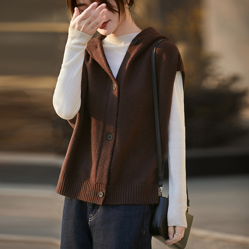 Wool Knit Hooded Vest Cardigan for Women, Loose and Casual with Pockets, Buttoned Sleeveless Sweater, Layered Outerwear, Vest Wool Knit Hooded Vest Cardigan for Women, Loose and Casual with Pockets, Buttoned Sleeveless Sweater, Layered Outerwear, Vest