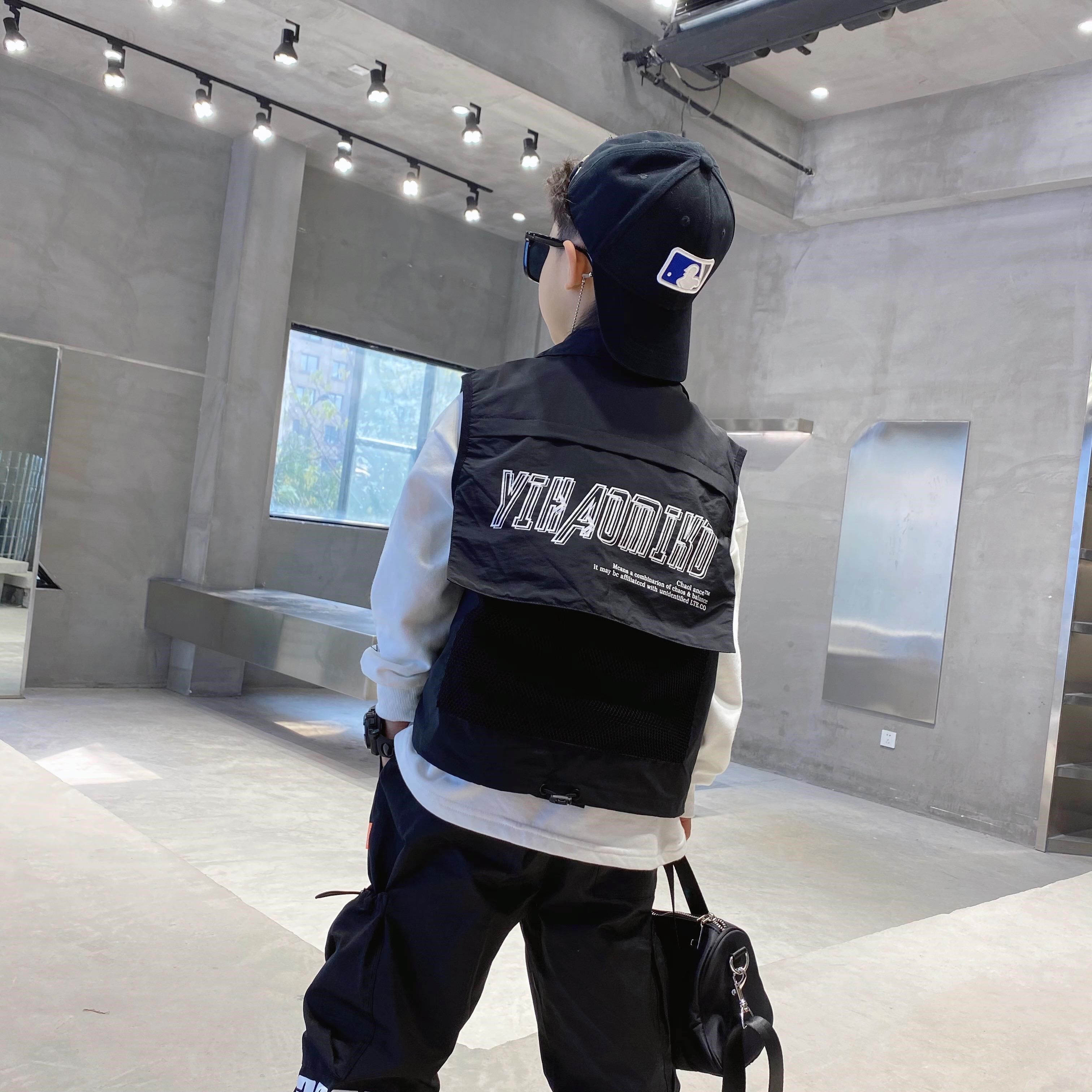 2022 new children's clothing spring summer children's day department tooling loose waistcoat boy boomer vest jacket foreign pie