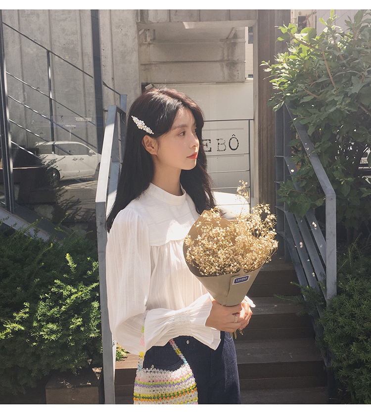 Fan Zhi Kiều Đầu thu Hồng Kông hương vị áo sơ mi trắng thêu cổ điển nữ dài tay trái tim máy thiết kế áo búp bê 	áo sơ mi nữ dài tay cá tính	