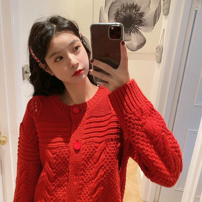 Fan Zhi Kiều Big Red Twist Đan cardigan Phụ nữ 2019 Áo len cổ tròn mới Mặc hoang dã Top - Áo len cổ chữ V