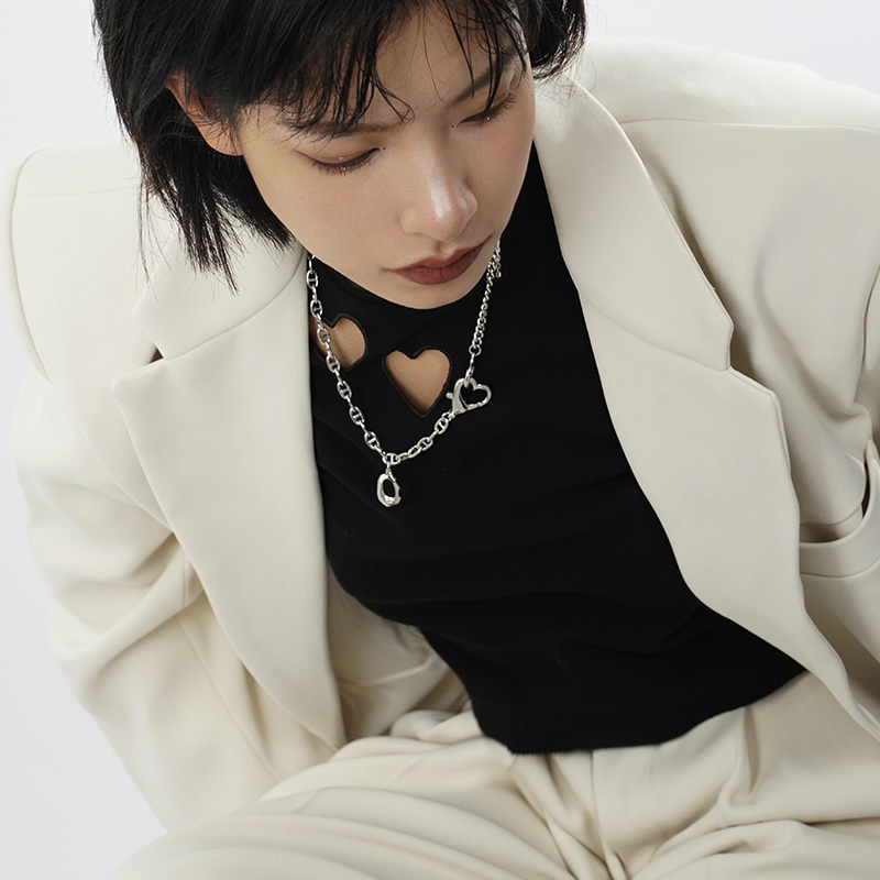 Sumiyaki necklace woman 2022 new wave pig nose loving lock bone chain sweet and cool personality small crowd design sensation