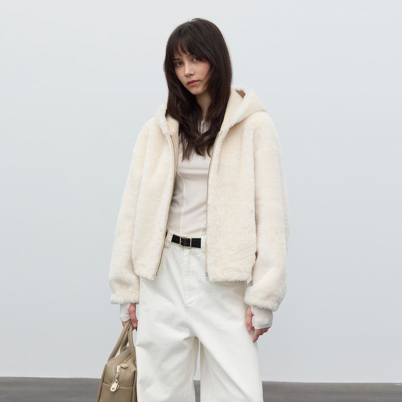 Lanou First Snow Fairy Tale South African Imported Romane Sheepskin Fur One-Piece Jacket Women's Short Hooded Reversible New Lanou First Snow Fairy Tale South African Imported Romane Sheepskin Fur One-Piece Jacket Women's Short Hooded Reversible New