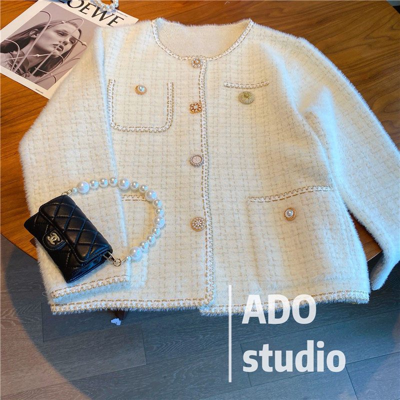 Small Fragrant Wind Knit Cardiovert Jacket Woman 2022 Spring Short Thin Ocean Pie Round Collar Sweater Single Row Buttoned Long Sleeve Blouse