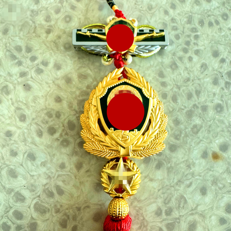 Car Double-Sided Hanging Ornaments, Car Interior Hanging Gifts, Car Hanging Decorations, Metal Pendants, New Badges