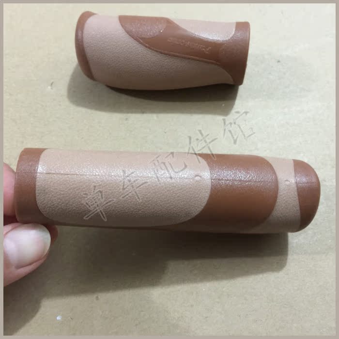 Poignées de vélo - Ref 2337395 Image 8