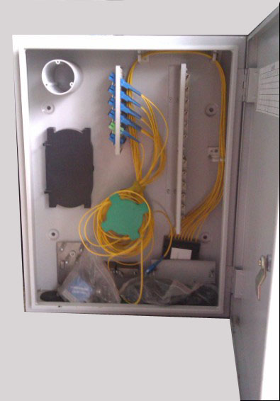 Clear-mounted wall-mounted cold-rolled steel sheet building optical fiber optical fiber splitting box optical fiber wiring box