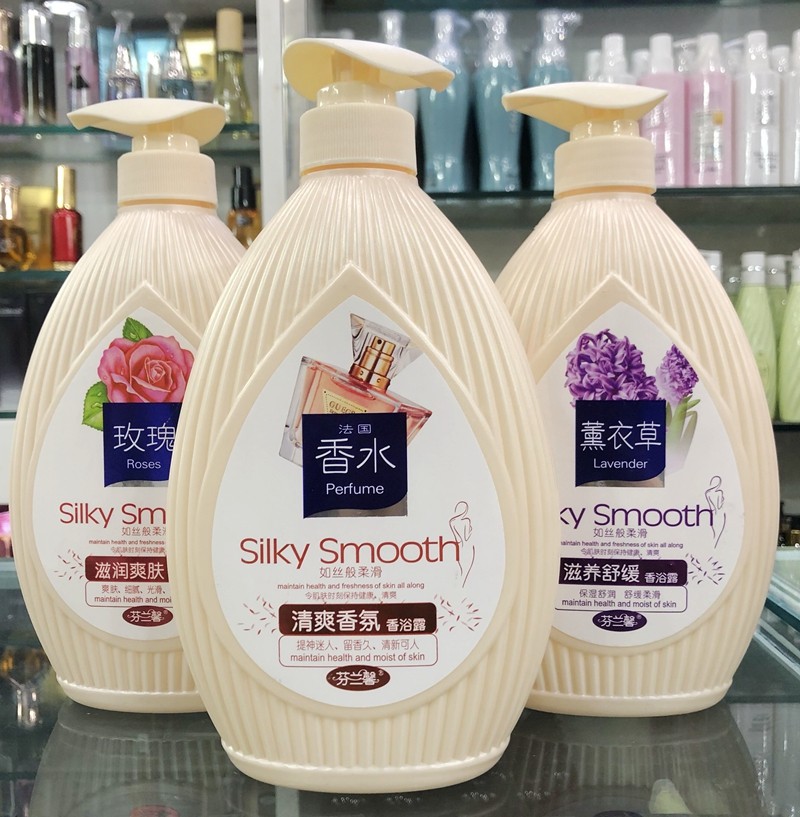 Finnish bath lotion with three types of fragrant lavender rose perfume honeysuckle nourishing and fragrant bath dew 800ml