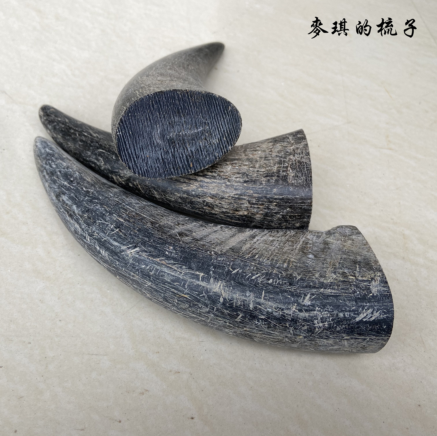 [USD 15.13] Horn raw material 10 years old Vietnamese old black buffalo