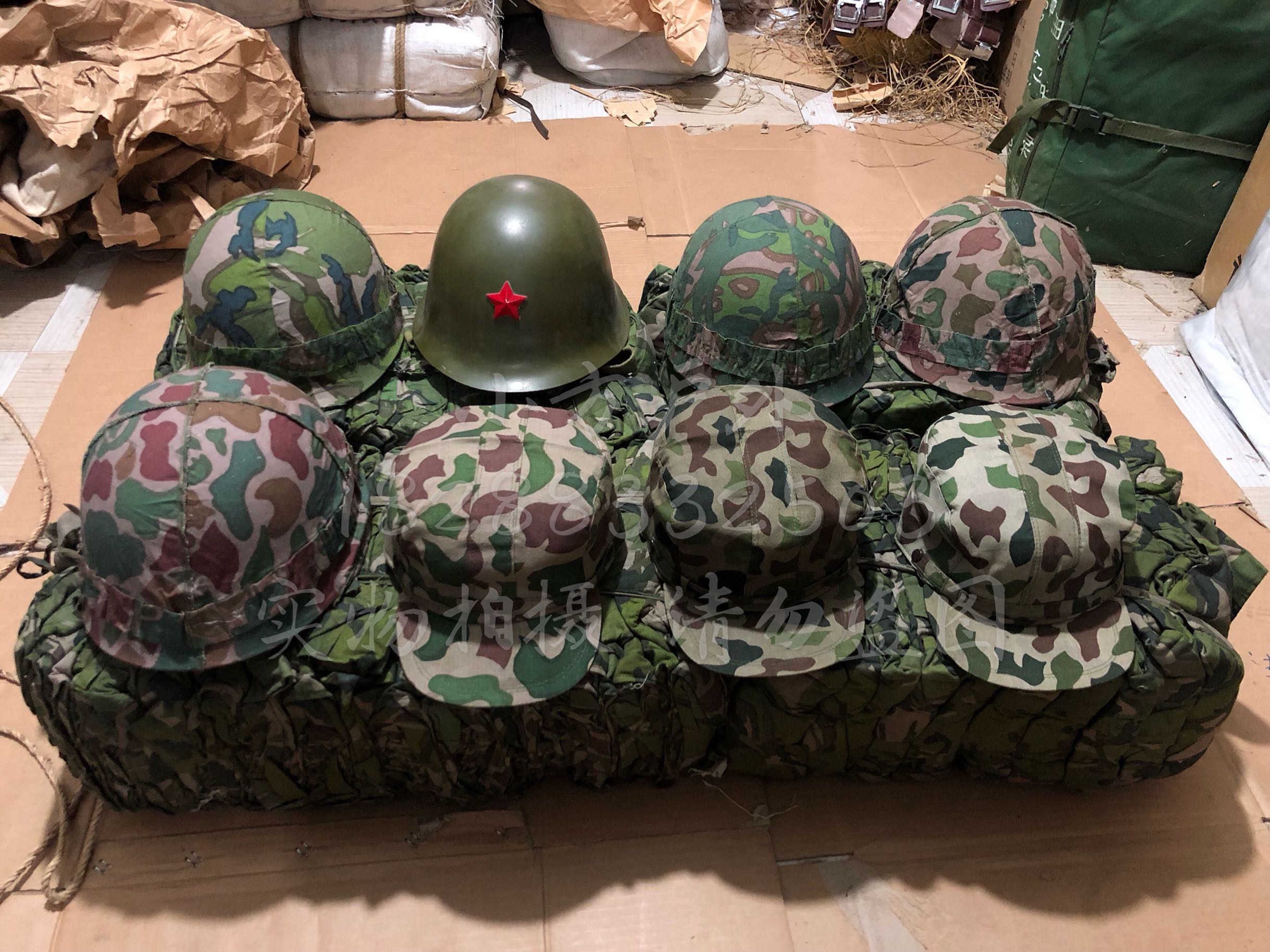 Large five-leaf double-sided camouflated helmets 81 Type Double face Helmets Helmets 87 Desert camouflated cap gravel camouflated hat