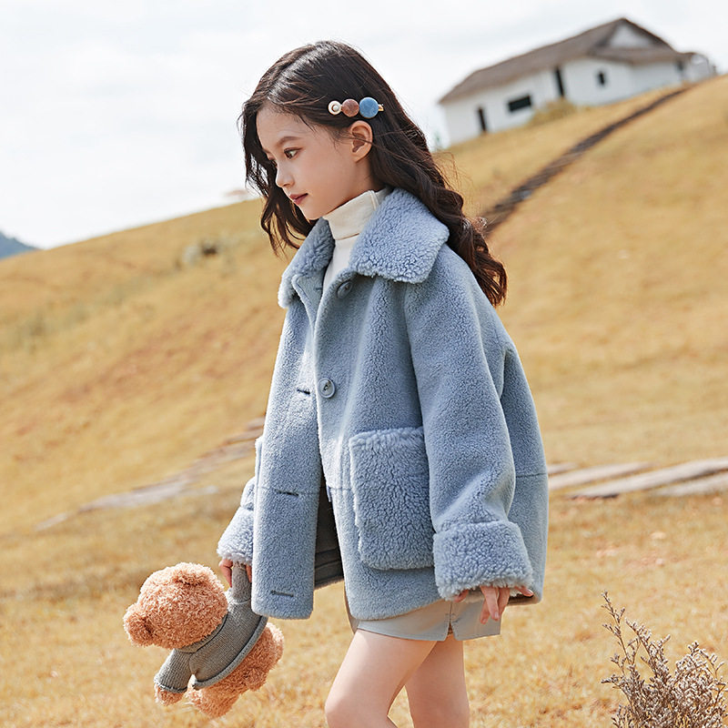 Children's clothing winter girl jacket small scents wind grain plush blush blush blouse with thickened rocking grain suede lamb jacket foreign pie