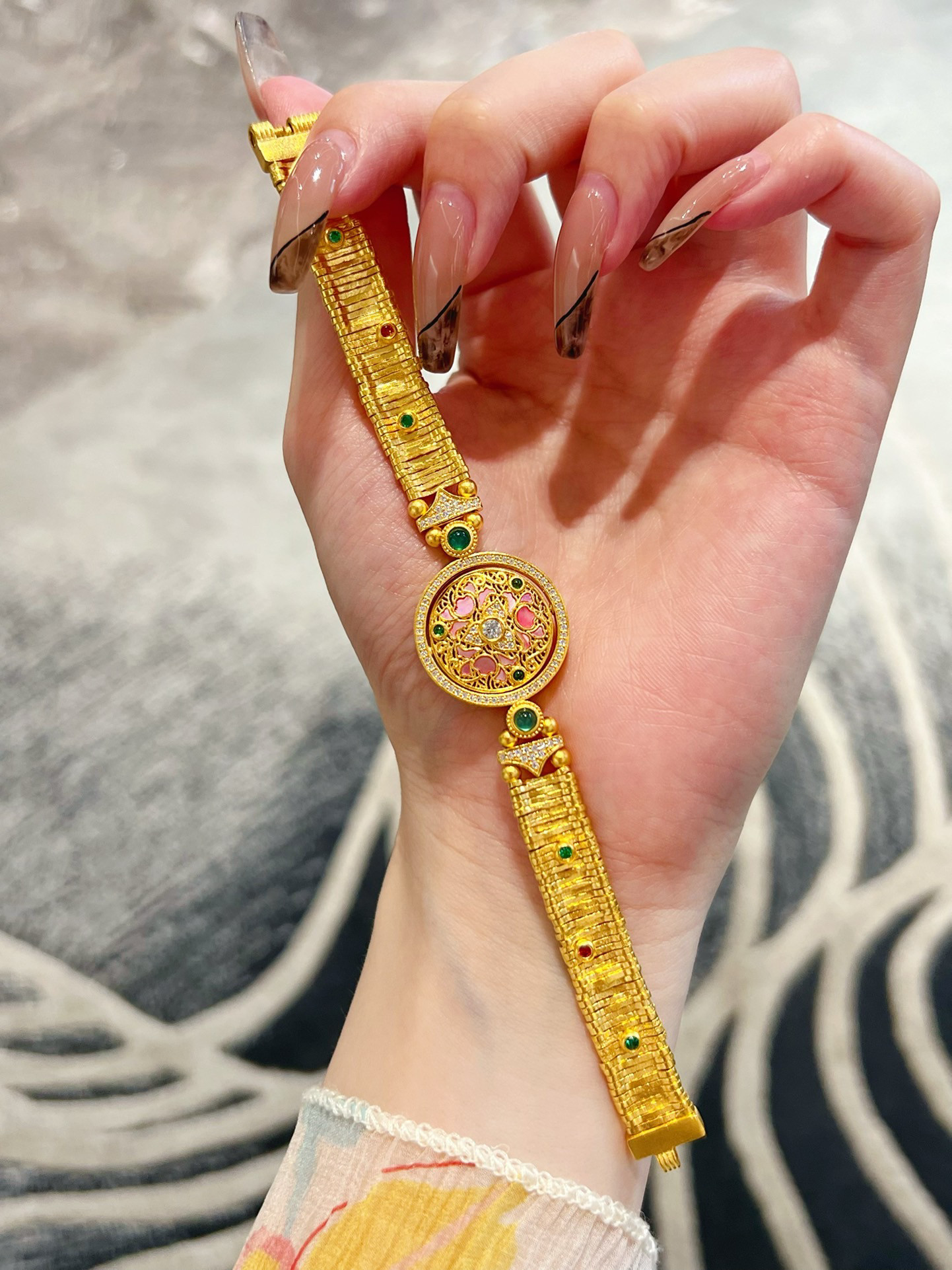 足金999牡丹花螺钿黄金手牌+土耳其手链：两面佩戴，送礼首选！-黄金镶钻手链-淘宝好物网