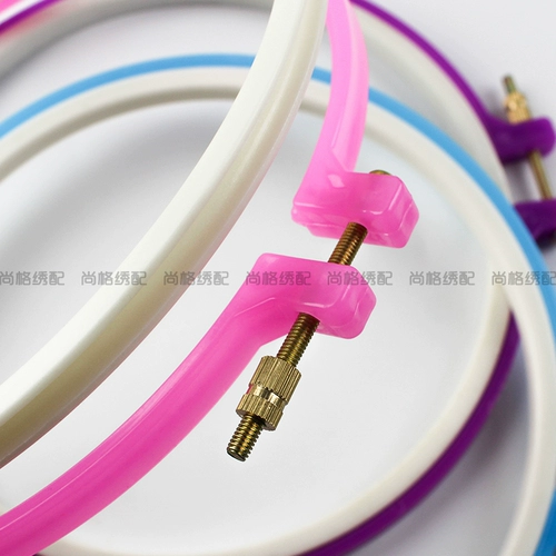 Вышивка с перекрестной вышивкой.