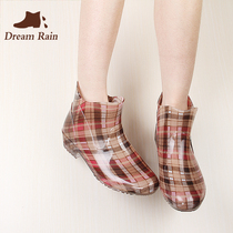 Spring Summer Fashion Transparent Rain Shoes Women Water Shoes Women Short Barrel Rain Boots Korea Adults All Season Non-slip Water Boots Cover Shoes