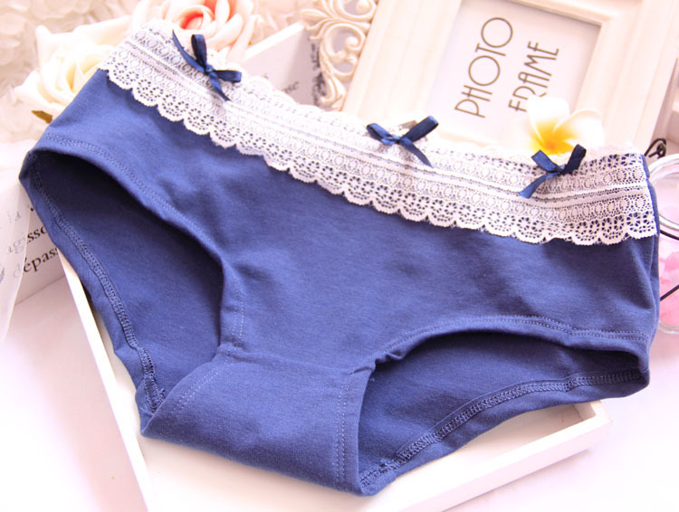 Cotton vải màu rắn bông cô gái ren side low eo sinh viên dễ thương triangle ladies underwear khuyến mãi bán buôn