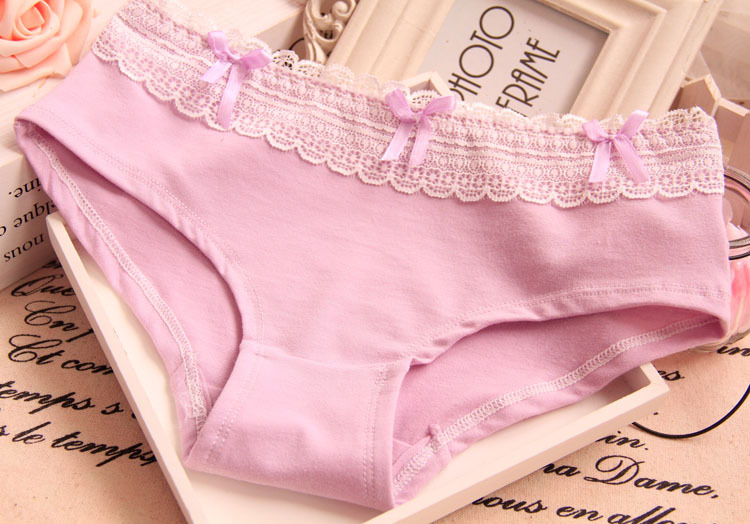 Cotton vải màu rắn bông cô gái ren side low eo sinh viên dễ thương triangle ladies underwear khuyến mãi bán buôn